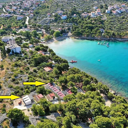 Apartment Camp Lostura Slanica