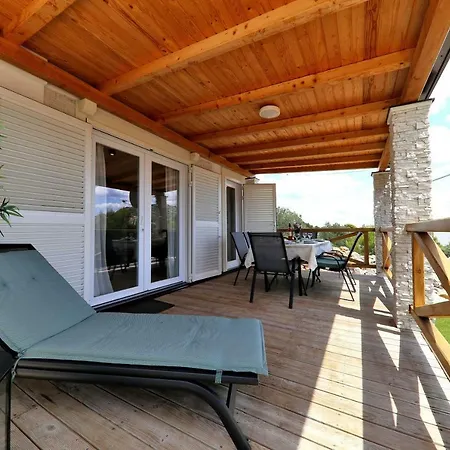 Apartment Camp Lostura Slanica *