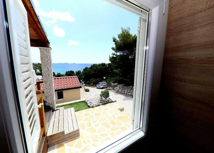 Camp Lostura Slanica